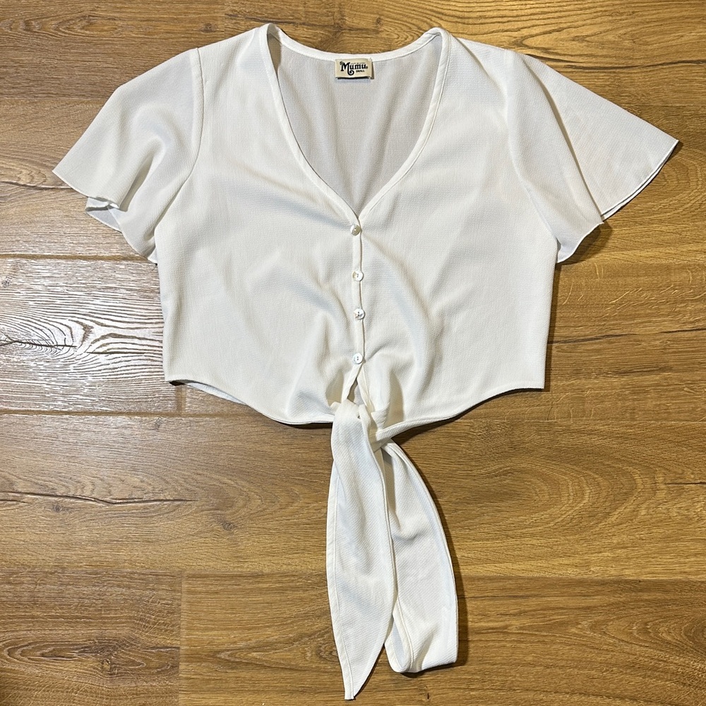 Show Me Your MuMu Cream/Off White Flutter Sleeve Tie-Front Crop Top Small